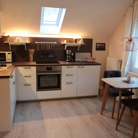 Haus Am Stadtturm * ترابن ترارباخ