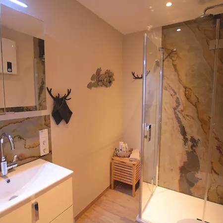 Haus Am Stadtturm Апартаменты Трабен-Трарбах