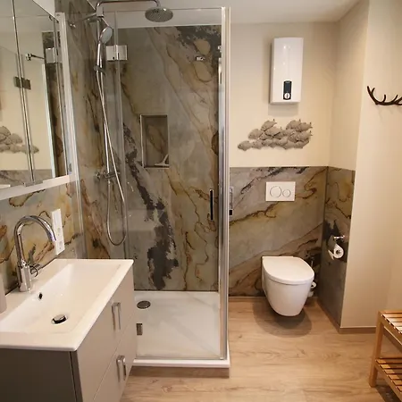 Haus Am Stadtturm * Трабен-Трарбах